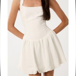 Ever New Heidi Bubble Hem Mini NWT